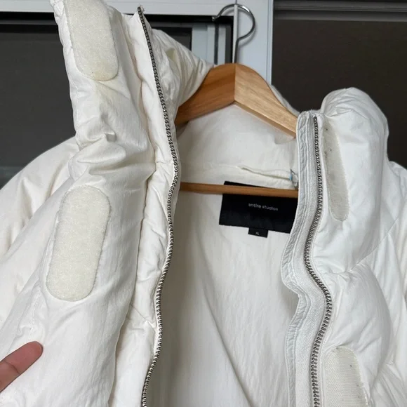 Entire Studios White Puffer Jacket - Picture 2 of 2